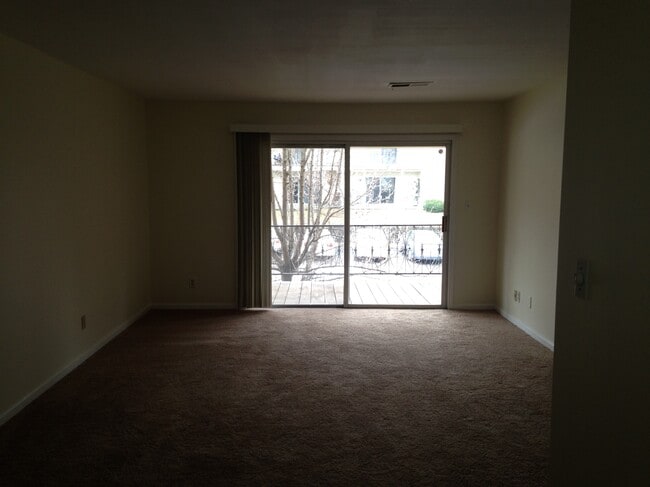 Photo - 809 Highwood Dr Unidad 809 Highwood dr