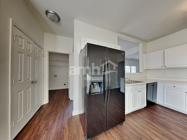 Photo - 100 Grayhawk Way