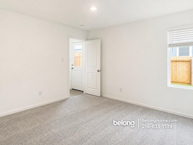 Photo - 3121 Campeiro Ave