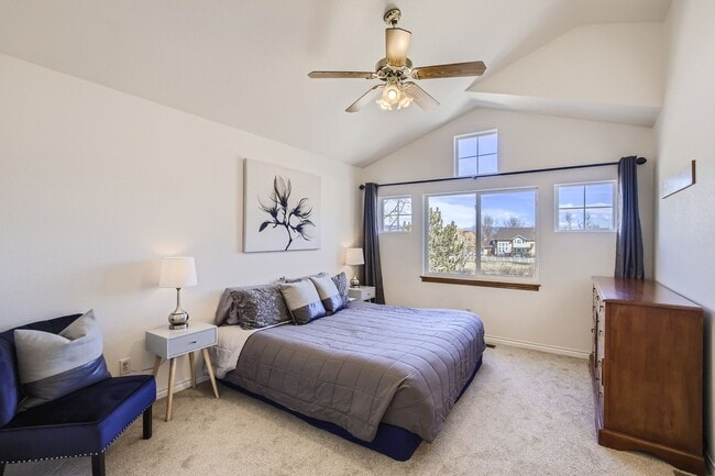 Photo - Spacious 4 BDR Longmont Home