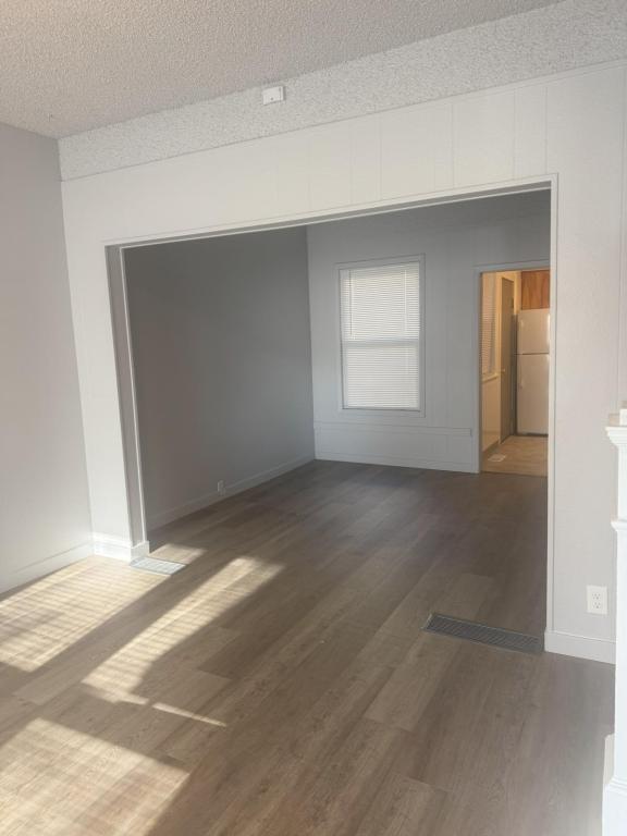 Building Photo - 6 12th St N Rental