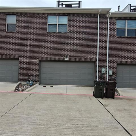 Building Photo - 1416 Navasota Trail