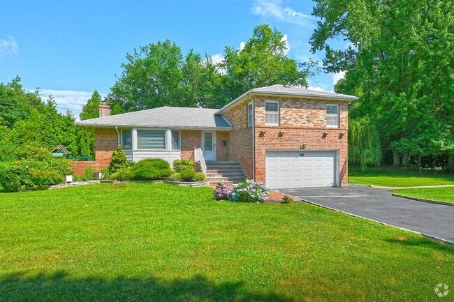 Building Photo - 2 Cherrywood Ln Rental