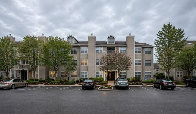 The Vinings at Christiana Apartments