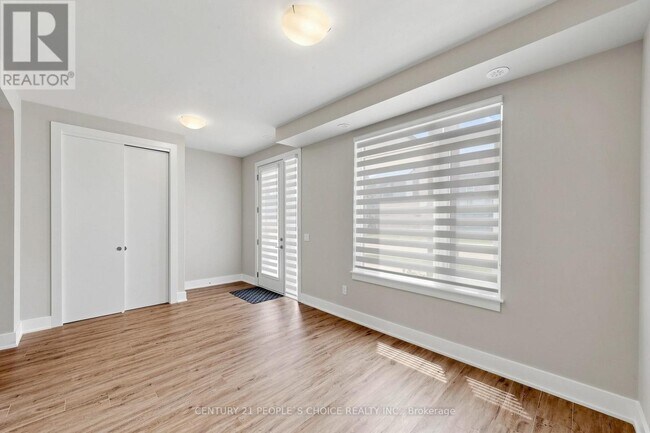 Photo - 72 Windward Dr