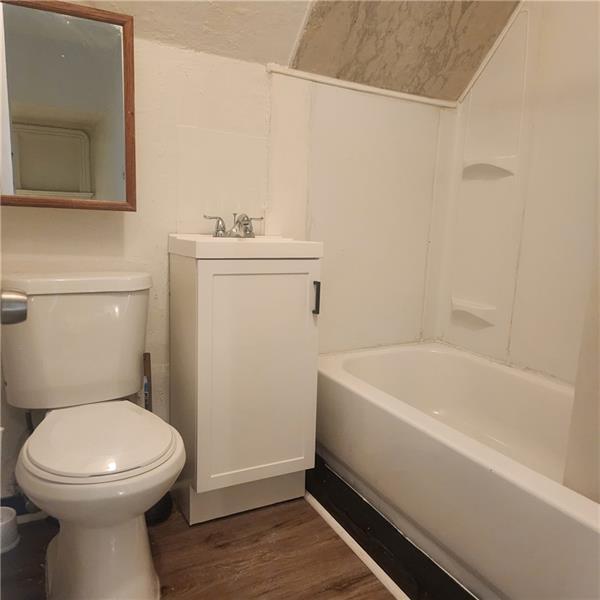 Photo - 602 Mulberry St