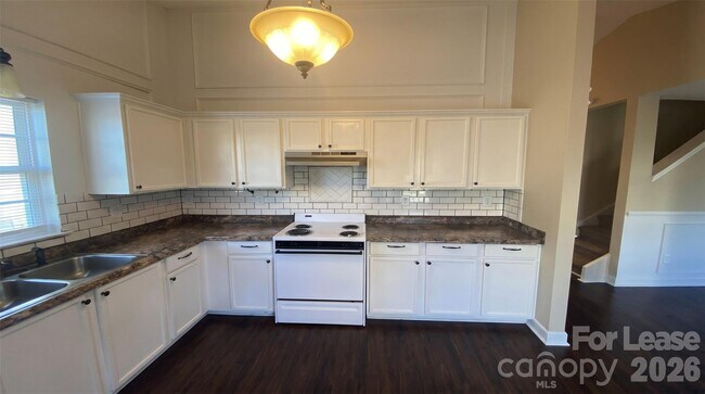 Photo - 1408 Jordans Pond Ln