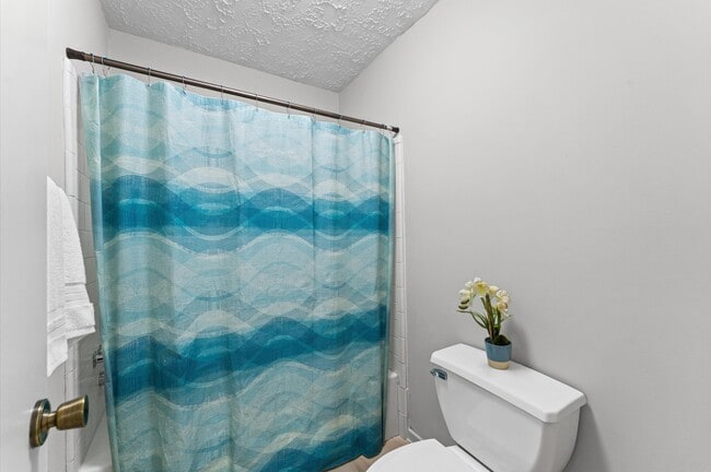 Building Photo - 16218 Olive Glen Dr