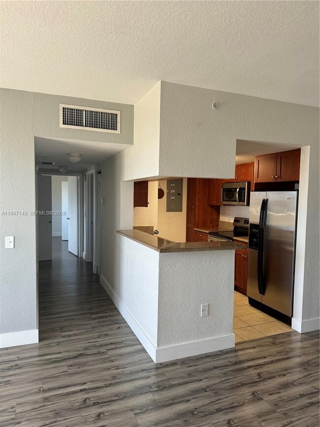 Photo - 36 NW 6th Ave Unidad 1106