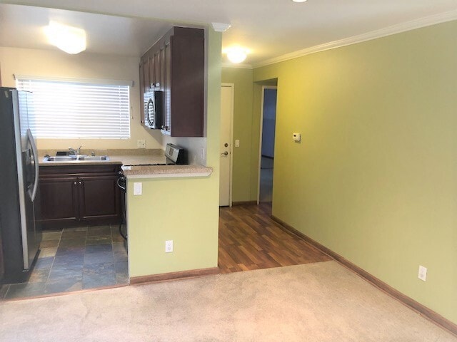 Photo - 21500 Burbank Blvd Unidad 215