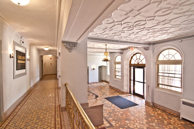 Corridor and Lobby Design - Oaklawn Apartments