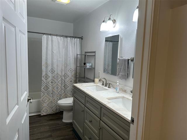 Photo - 144 Huntoon Trail