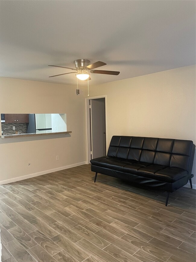 Photo - 9350 Country Creek St Unidad 74