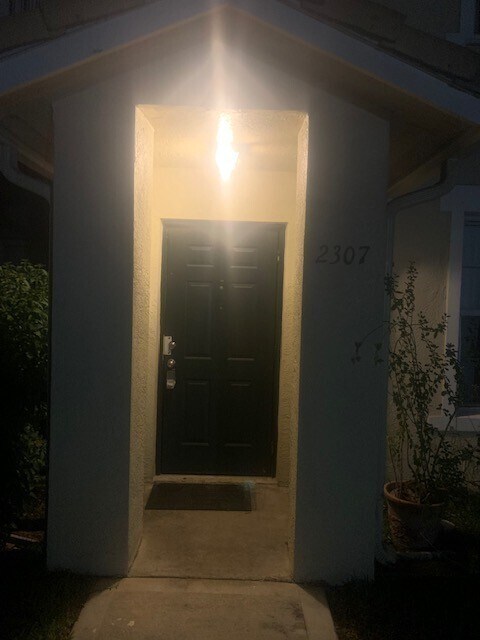 Photo - 3/2 Lake available in North Lauderdale
