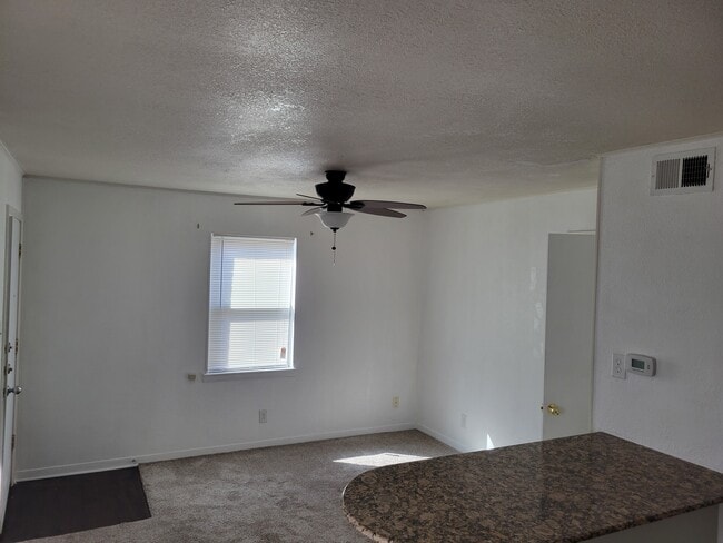 Livingroom - 1605 N W S Young Dr Unit A