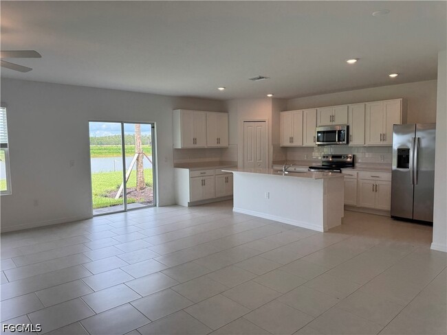 Photo - 16042 Palos Verdes St