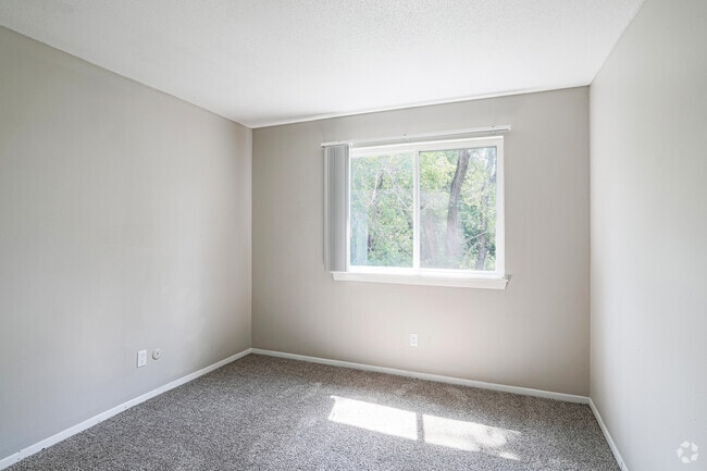 2 BR, 2 BA - Second Bedroom
