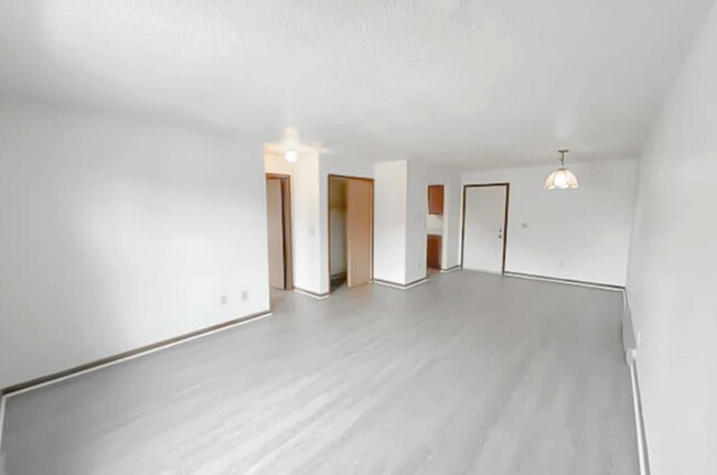 Photo - 10 Park Terrace Blvd Unit #10