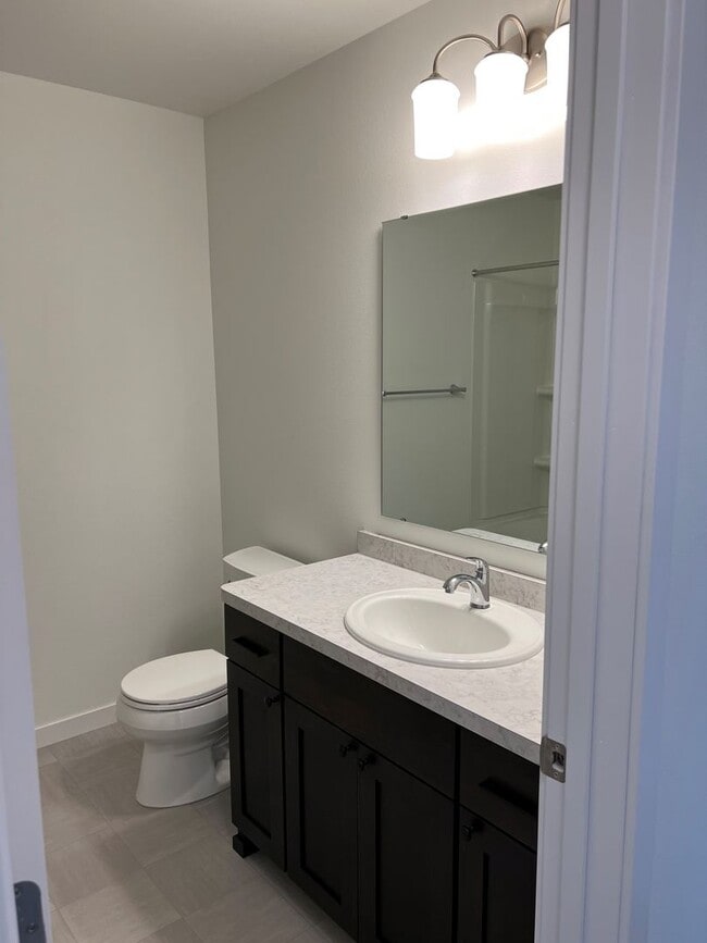 Photo - 4 Bed 2 Bath Twin Home