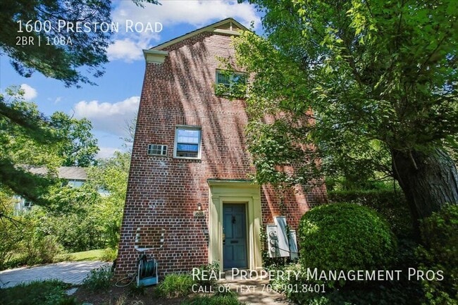 Building Photo - 1600 Preston Rd
