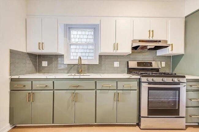 Photo - 608 Palisade Ave Unit 1