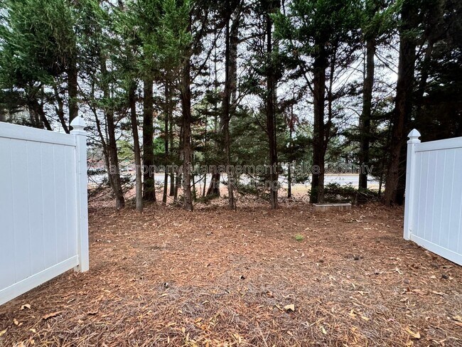 Photo - 8215 Martello Ln