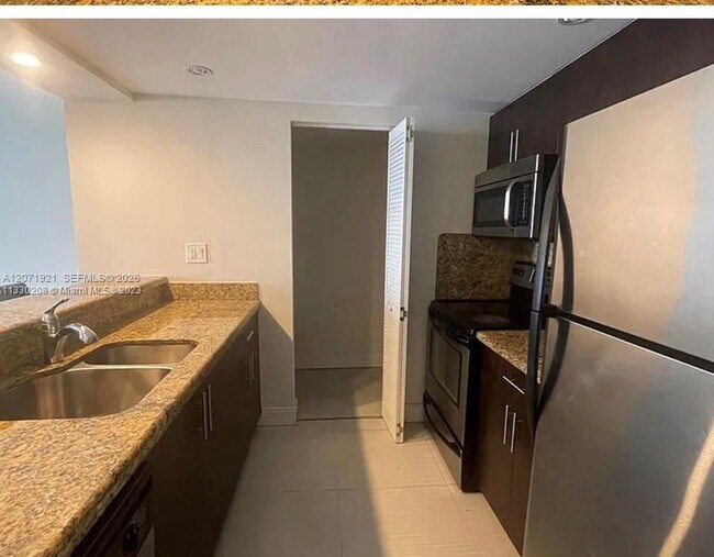 Photo - 850 N Miami Ave Unit W-2205