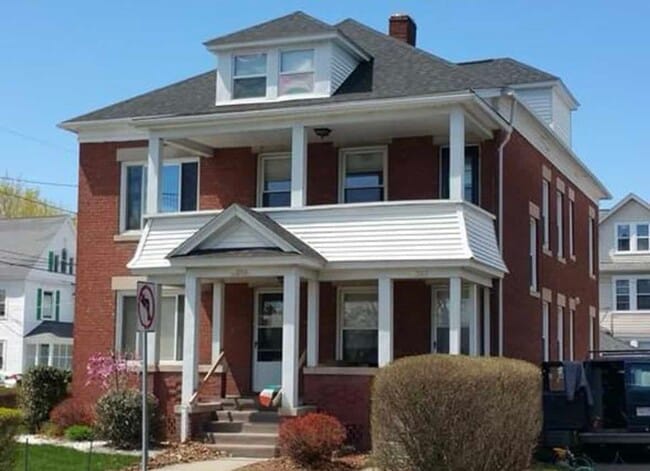 Building Photo - 2097 Northampton St Unit 2 Rental