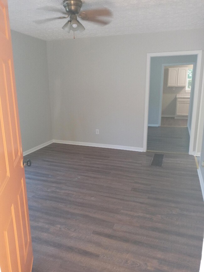 Photo - 3218 Simpson Rd