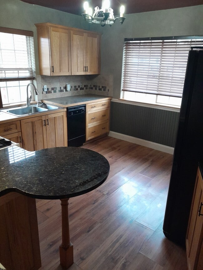 Photo - 934 Garfield St Unit 934 Garfield St