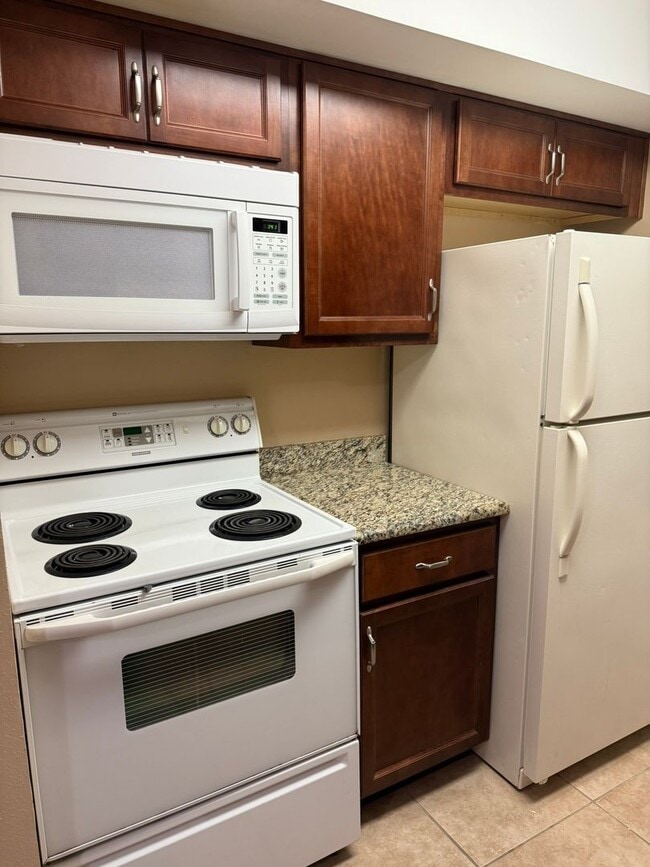 Photo - 1/1 Condo in Summit Village Casselberry Unit 104