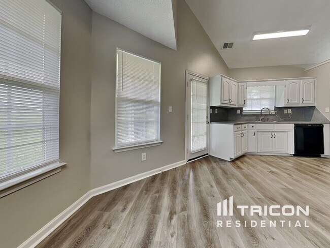 Photo - 150 Mills Landing