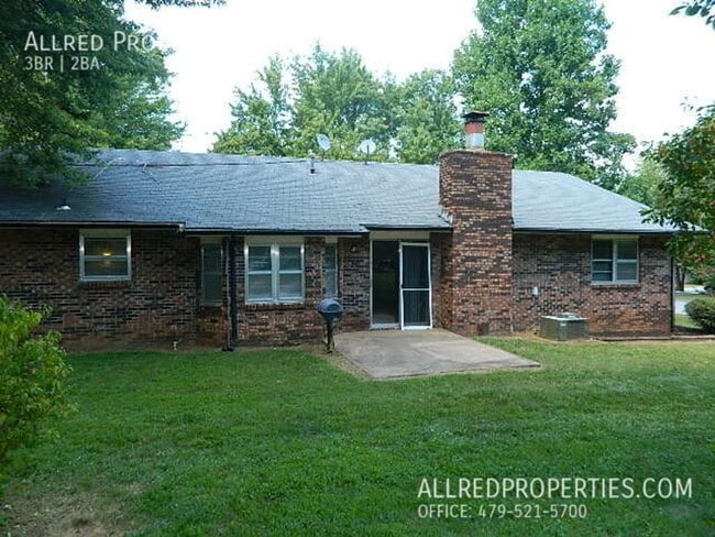 Photo - 3203 Cherokee Dr