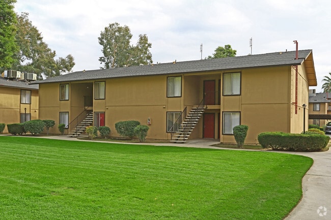 Photo - Canyon del Sol Apartments