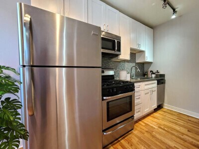 2408 N Kedzie Blvd Unit 202
