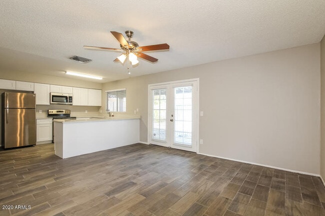 Photo - 17833 N 49th Ave