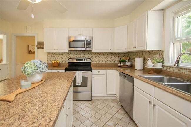 Photo - 23 Sherwood Rd