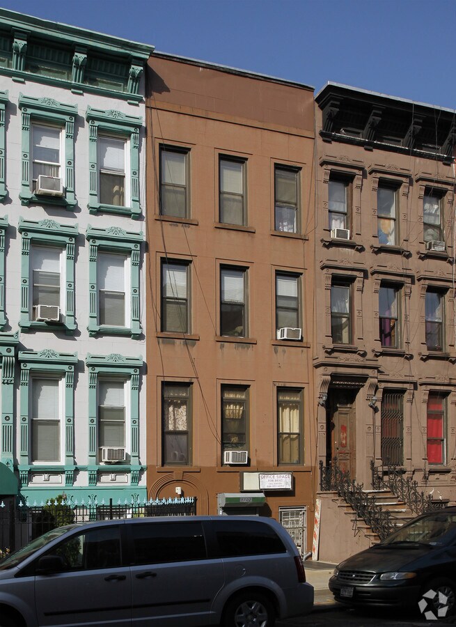 Photo - 1702 Lexington Ave