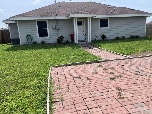 Photo - 6 Blue Quail St