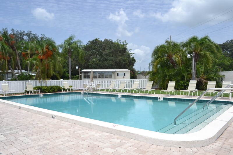 63 Hyacinth St House House Rental in Nokomis, FL