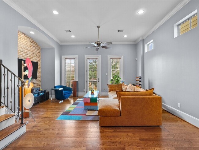 Photo - 1616 Rosewood St