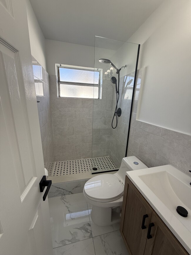 Photo - 1225 NW 2nd St Unit #2