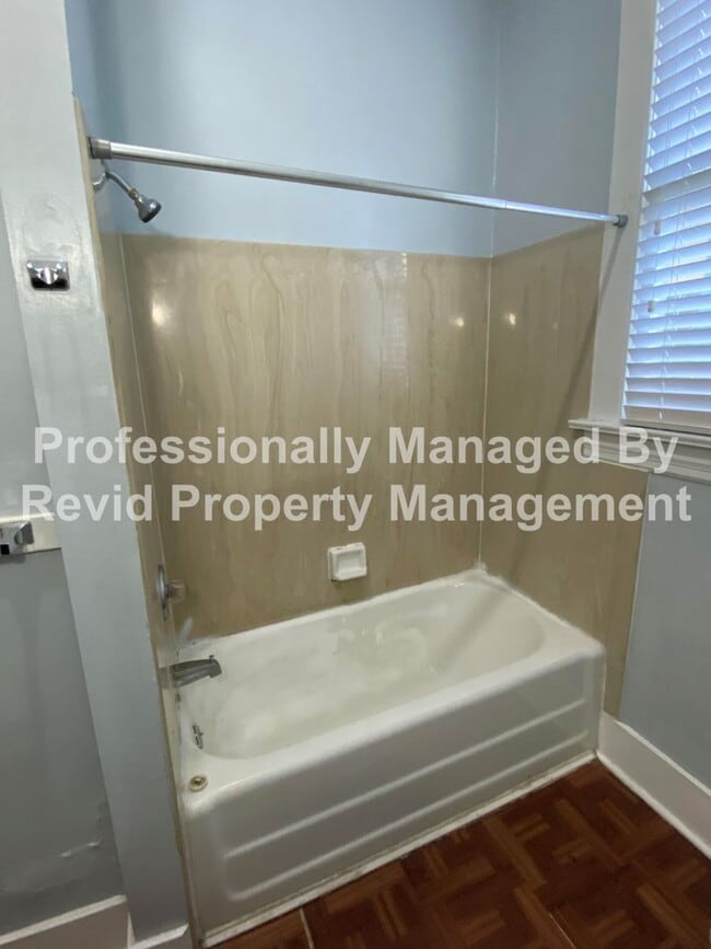 Photo - 288 N McLean Blvd Unit 288 #2