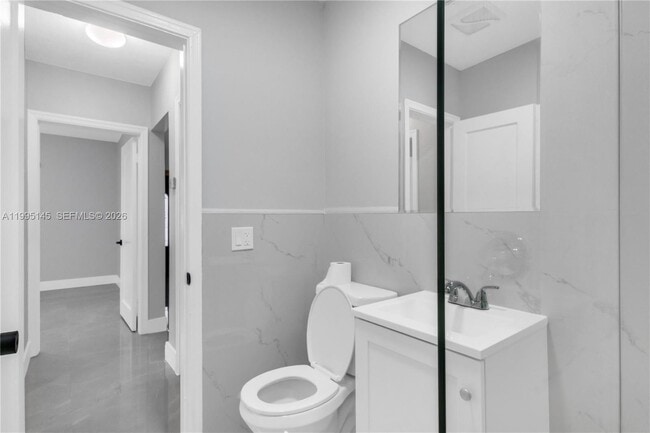 Photo - 51 SW 59th Ave