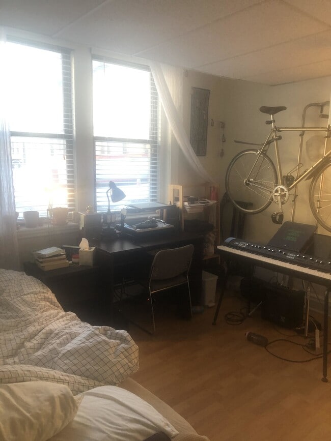 Photo - 4 Charlesgate E Unit J4