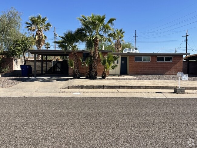 Building Photo - 7910 E 20th Pl Rental