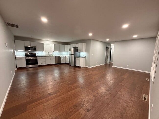 Photo - Very Nice 3 Bedroom home in great location!