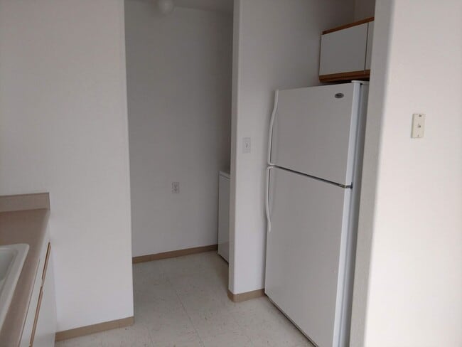 Photo - ALL PROSPECTIVE TENANTS MUST SUBMIT A $58 NON-REFUNDABLE APPLICATION FEE PER APPLICANT ONLINE AND...