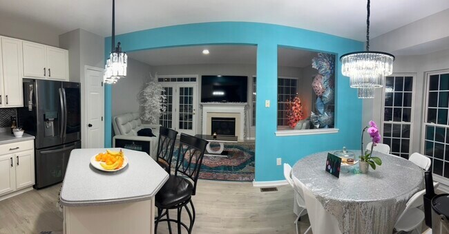 Photo - 1460 Pangbourne Way