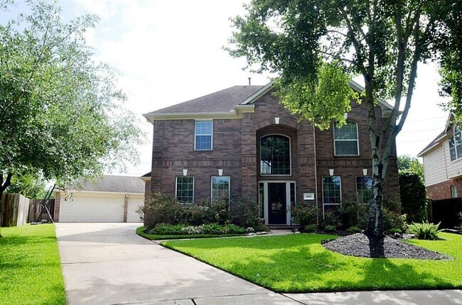 Photo - 8431 Big Bend Dr House